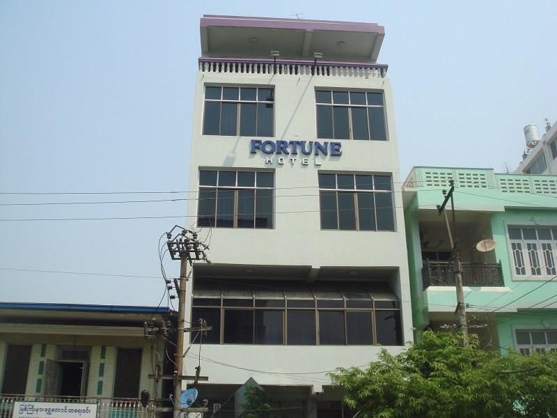Fortune Hotel Mandalay Exterior foto